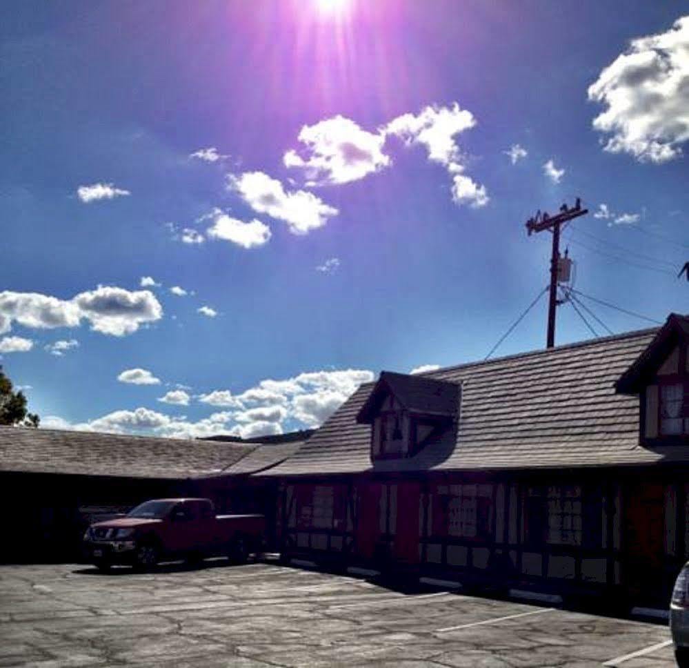 Hotel The Hamlet 2*