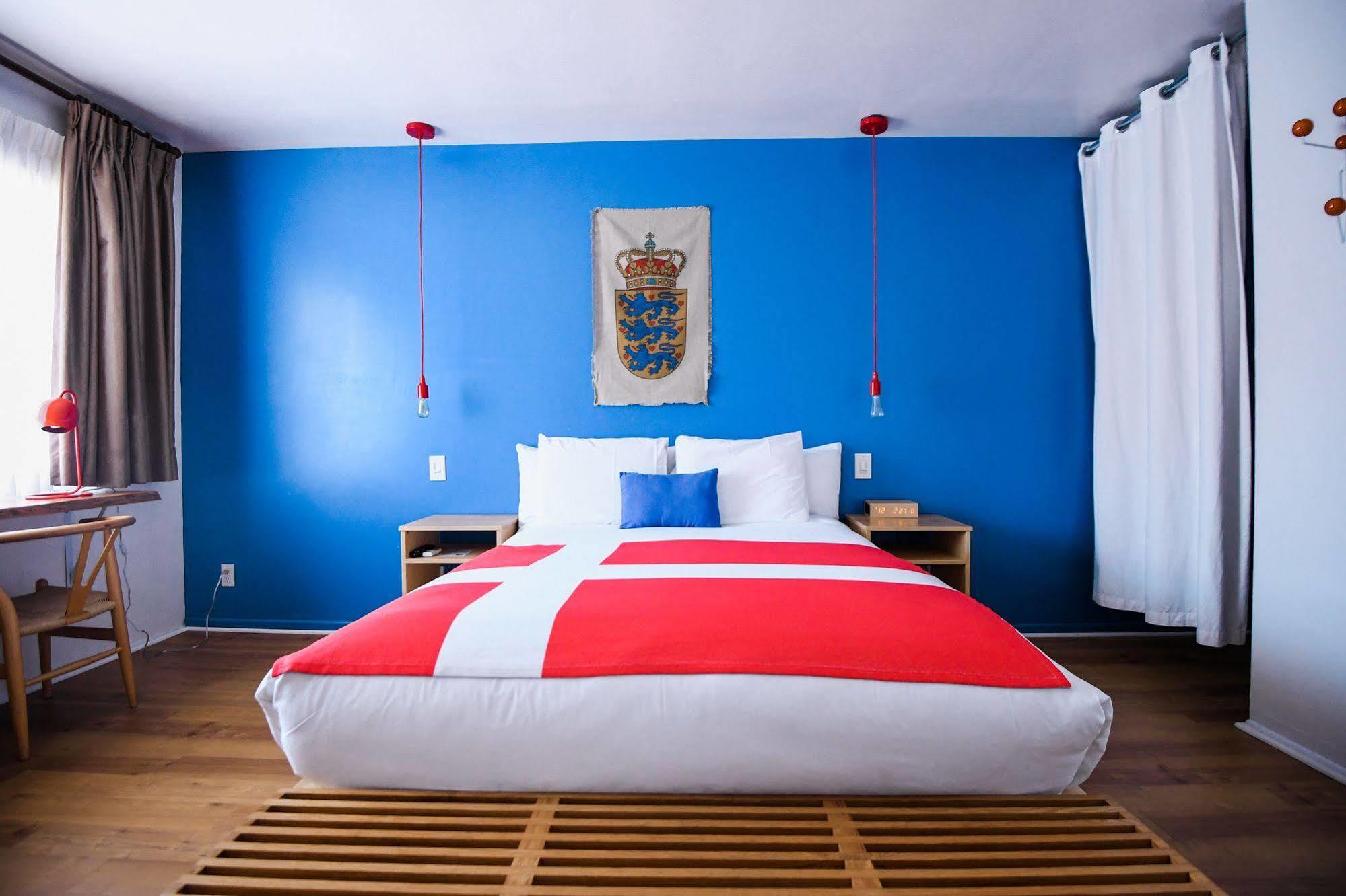 The Hamlet Hotel 2*